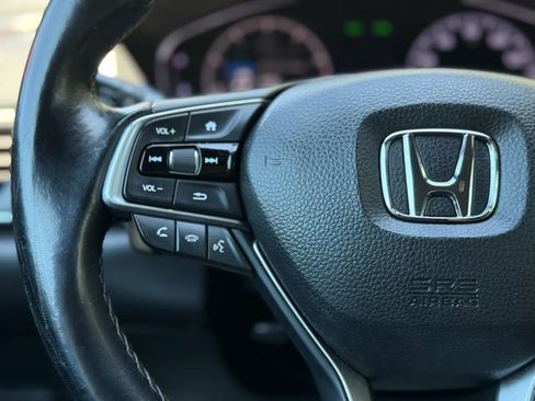 Used 2018 Honda Accord Sport image 25
