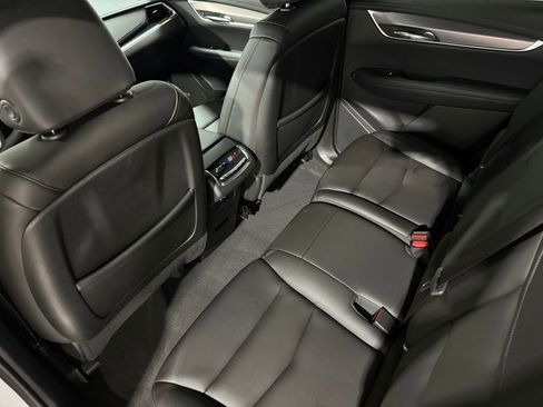 Certified 2023 Cadillac XT6 Luxury image 37