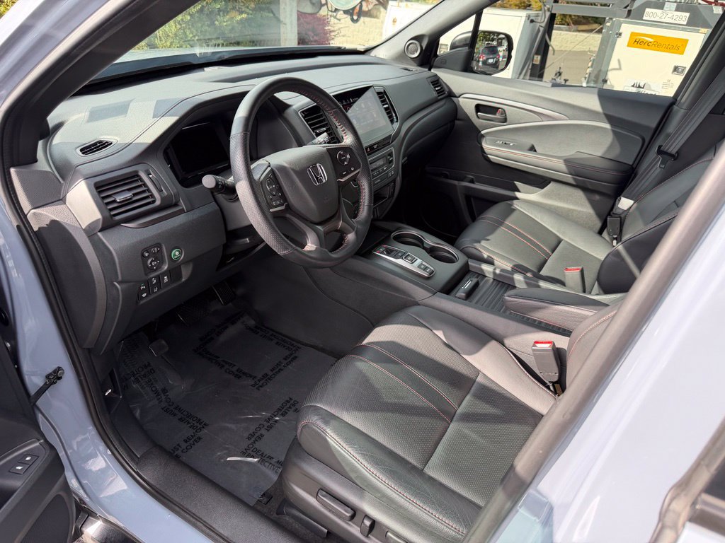 Used 2022 Honda Passport TrailSport image 11