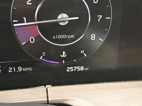 Used 2024 Kia Telluride SX X-Line image 16