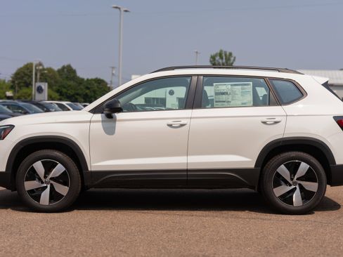 New 2025 Volkswagen Taos S image 3