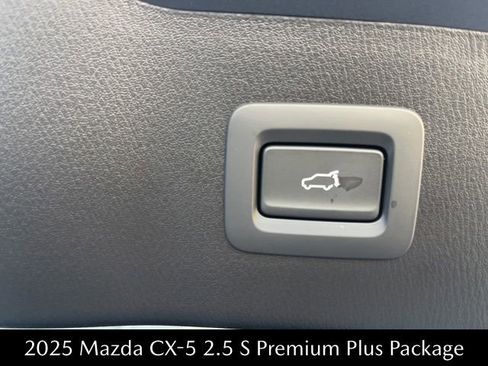 New 2025 MAZDA CX-5 AWD 2.5 S w/ Premium Plus Pkg image 26