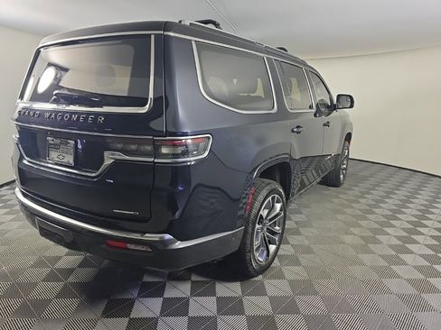 Used 2022 Jeep Grand Wagoneer Series III image 5