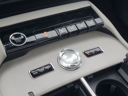 New 2026 Lincoln Navigator Reserve w/ Jet Appearance Package image 25