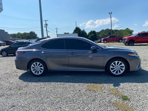 Used 2023 Toyota Camry LE FWD image 2