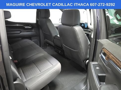 Used 2022 GMC Sierra 1500 Elevation AWD/4WD image 17