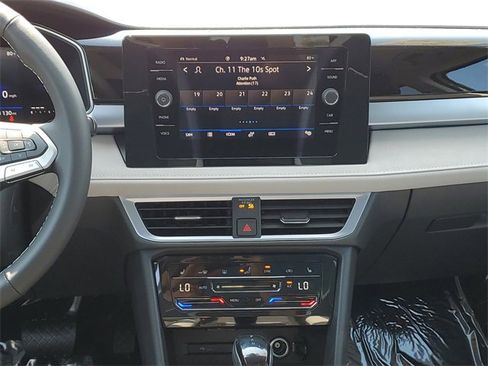 New 2025 Volkswagen Taos SE image 15