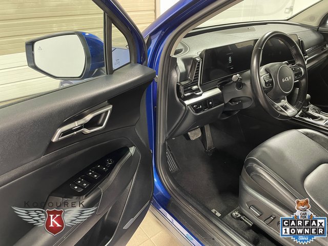 Used 2023 Kia Sportage EX FWD image 11