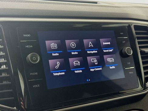 Used 2020 Volkswagen Atlas SEL R-Line AWD/4WD image 17