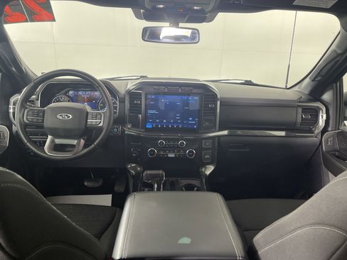 Used 2022 Ford F150 XLT w/ Equipment Group 302A High image 16