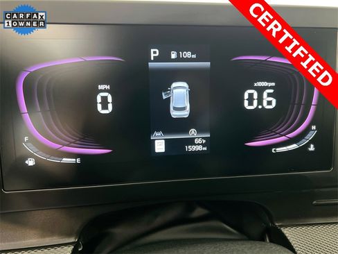 Certified 2024 Kia Sportage LX image 12