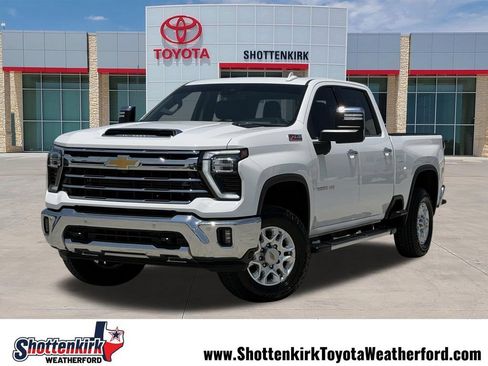 Used 2024 Chevrolet Silverado 2500 LTZ w/ LTZ Convenience Package AWD/4WD image 1