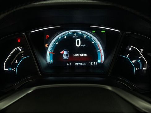Used 2016 Honda Civic Touring image 15