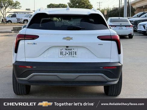 Used 2024 Chevrolet Blazer EV LT AWD/4WD image 5