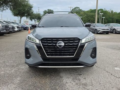 Certified 2024 Nissan Kicks SR w/ SR Premium Package FWD image 3