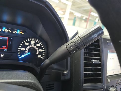 Used 2019 Ford F150 XL w/ Equipment Group 101A Mid AWD/4WD image 26