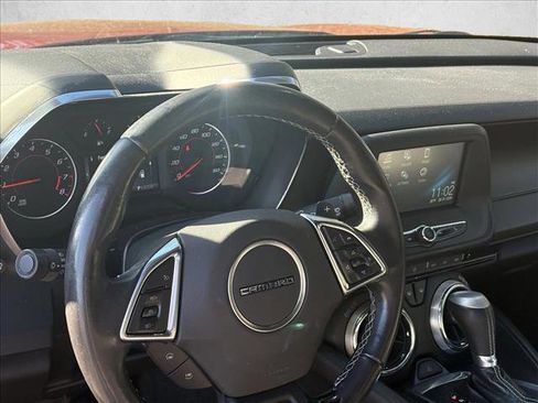 Used 2016 Chevrolet Camaro LT image 12