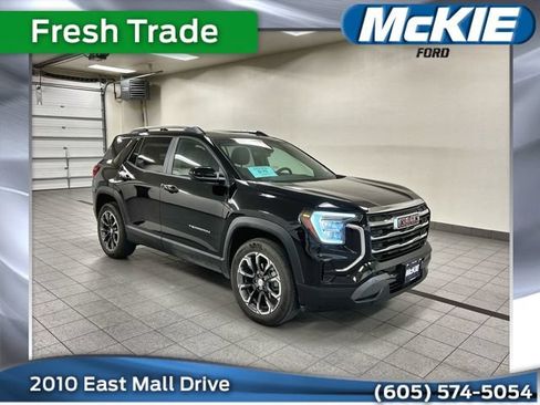 Used 2025 GMC Terrain Elevation w/ Elevation Premium Package AWD/4WD image 1