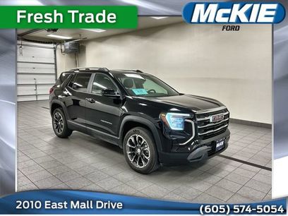 Used 2025 GMC Terrain Elevation w/ Elevation Premium Package