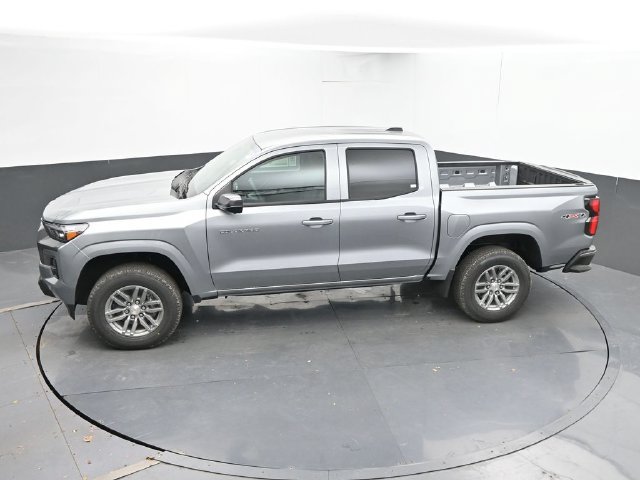 New 2026 Chevrolet Colorado LT w/ LT Convenience Package AWD/4WD image 32