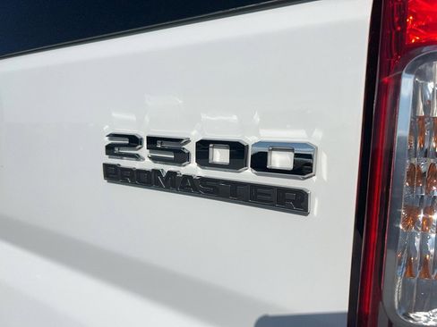 Used 2023 RAM ProMaster 2500 image 10