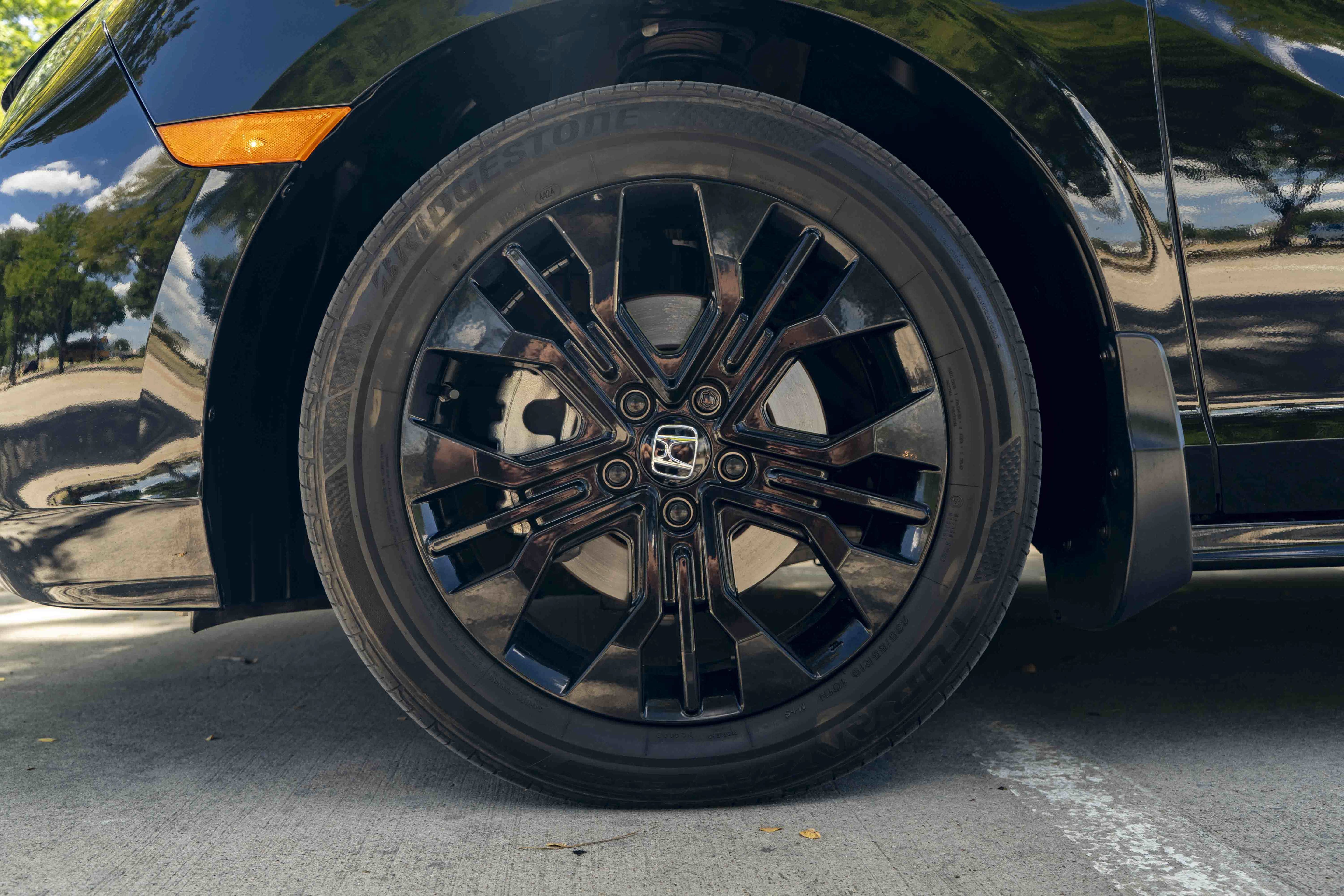 Used 2025 Honda Odyssey Sport-L image 14