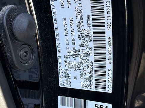 Used 2016 Toyota Tacoma TRD Off-Road w/ Towing Package image 6