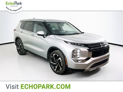 Used 2024 Mitsubishi Outlander SE Black Edition