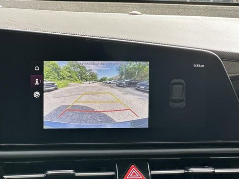 Used 2023 Kia Niro Wind w/ Wind Preserve Package FWD image 4