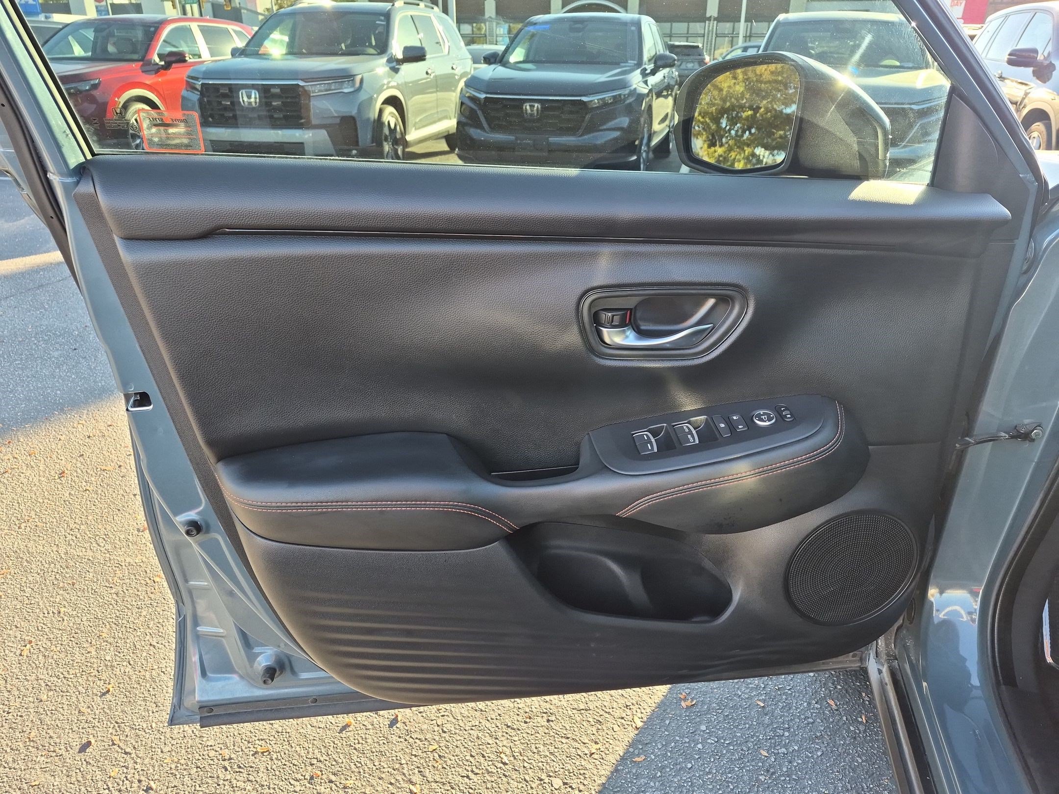 Used 2024 Honda HR-V Sport image 14