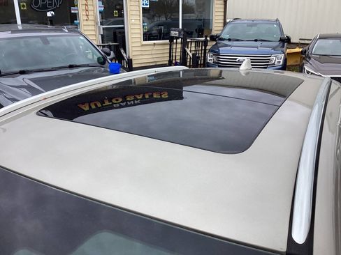 Used 2015 Lincoln MKC AWD w/ Equipment Group 102A Reserve image 11