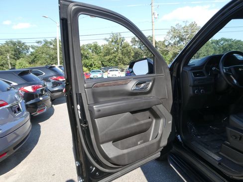 Used 2021 Chevrolet Tahoe LT AWD/4WD image 11