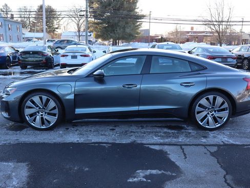 Used 2022 Audi e-tron GT Prestige w/ Prestige Package image 8