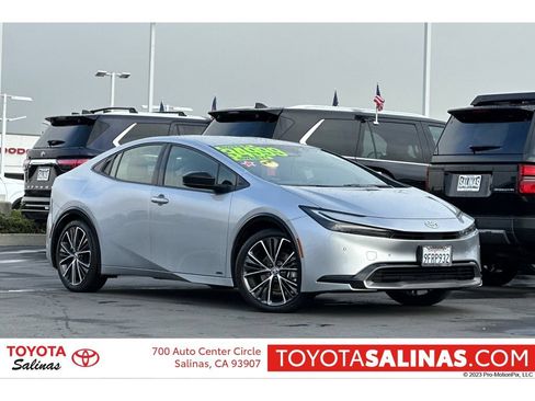 Used 2023 Toyota Prius XLE AWD/4WD image 1