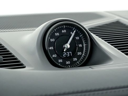 New 2026 Porsche Cayenne Coupe image 18