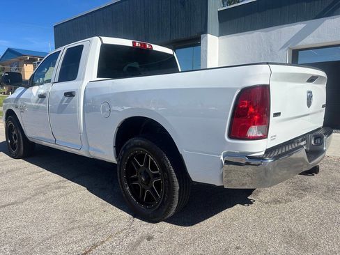 Used 2022 RAM 1500 Classic SLT w/ Trailer Tow Group AWD/4WD image 9