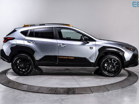 Used 2025 Subaru Crosstrek 2.5i Wilderness w/ Crosstrek Mirror Package image 7