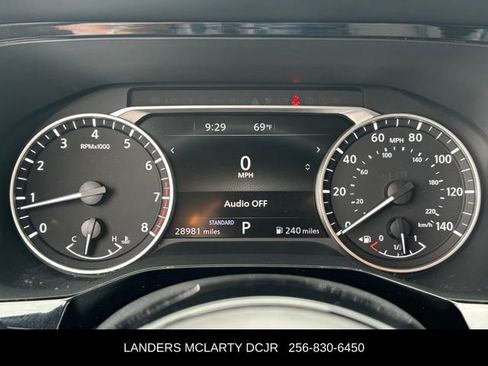 Used 2023 Nissan Pathfinder SV w/ SV Premium Package image 28