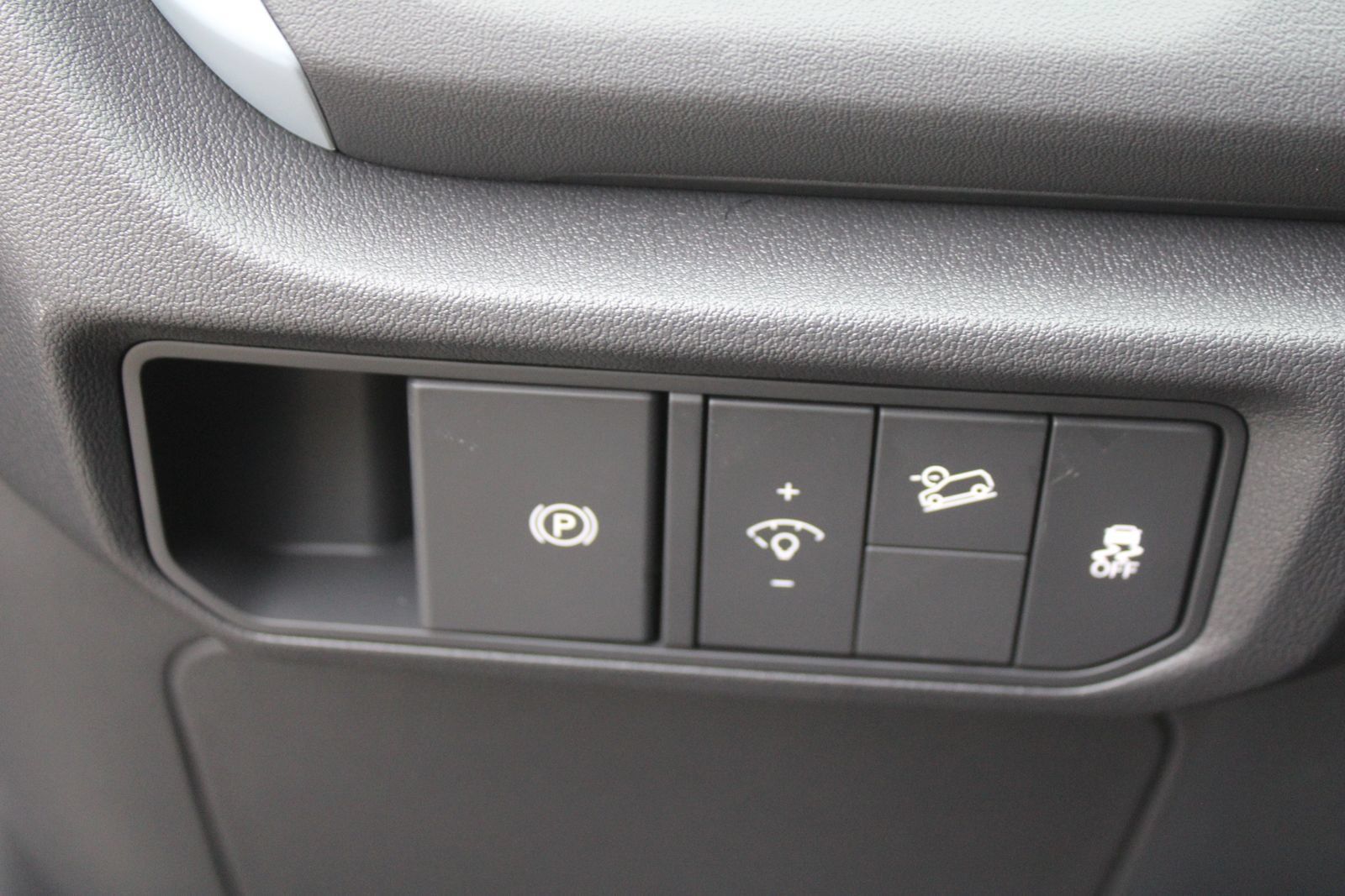 New 2027 Kia Seltos S FWD image 24
