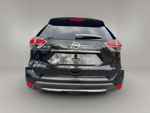 Used 2017 Nissan Rogue SV w/ Midnight Edition AWD/4WD image 5