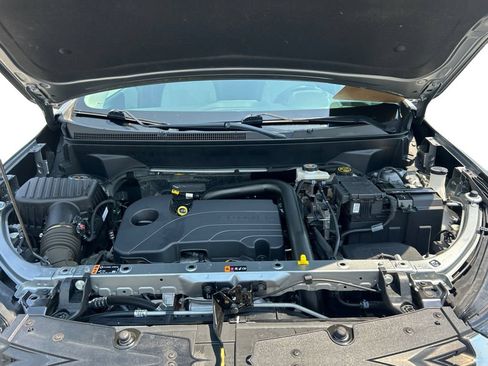 Used 2023 Chevrolet Equinox LT w/ Driver Convenience Package FWD image 14