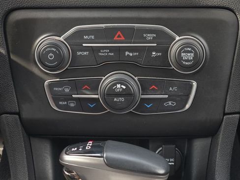 Used 2022 Dodge Charger R/T image 21