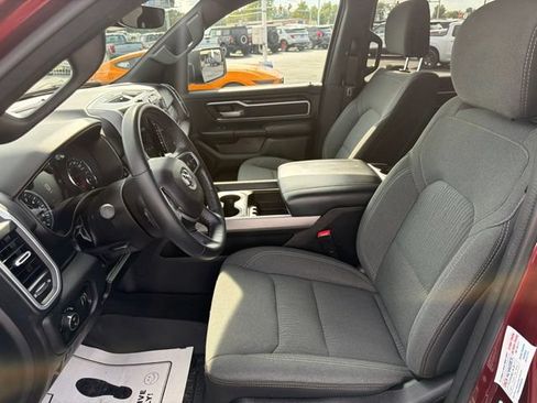 Used 2023 RAM 1500 Big Horn AWD/4WD image 18