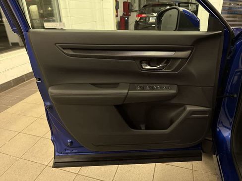 Used 2023 Honda CR-V EX image 30