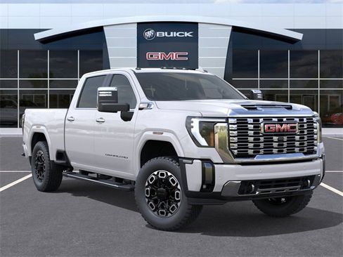 New 2025 GMC Sierra 2500 Denali w/ Denali Reserve Package image 7