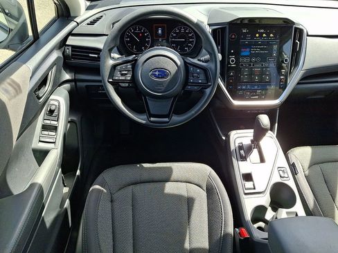 Used 2024 Subaru Crosstrek 2.0i Premium image 2