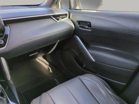 Used 2024 Toyota Corolla Cross S image 18