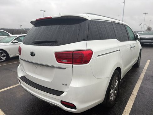 Certified 2019 Kia Sedona EX w/ EX Premium Package image 3