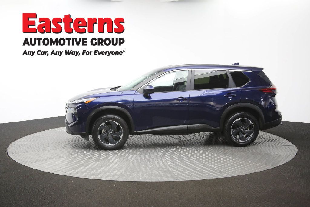 Used 2025 Nissan Rogue SV AWD/4WD image 63