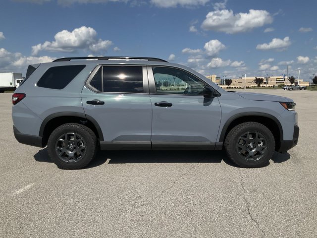 New 2026 Honda Pilot TrailSport image 13